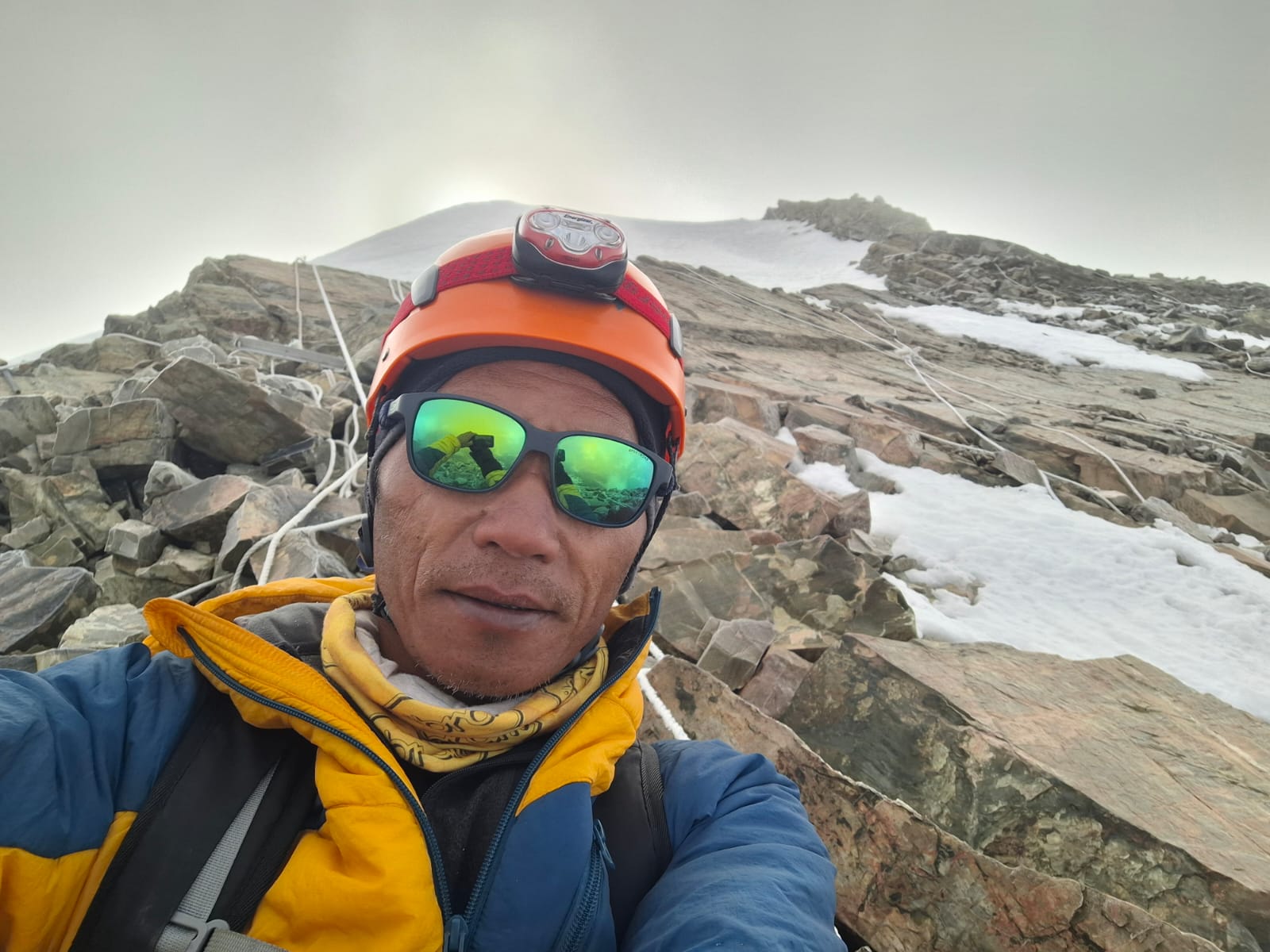 Pisang Peak Climbing